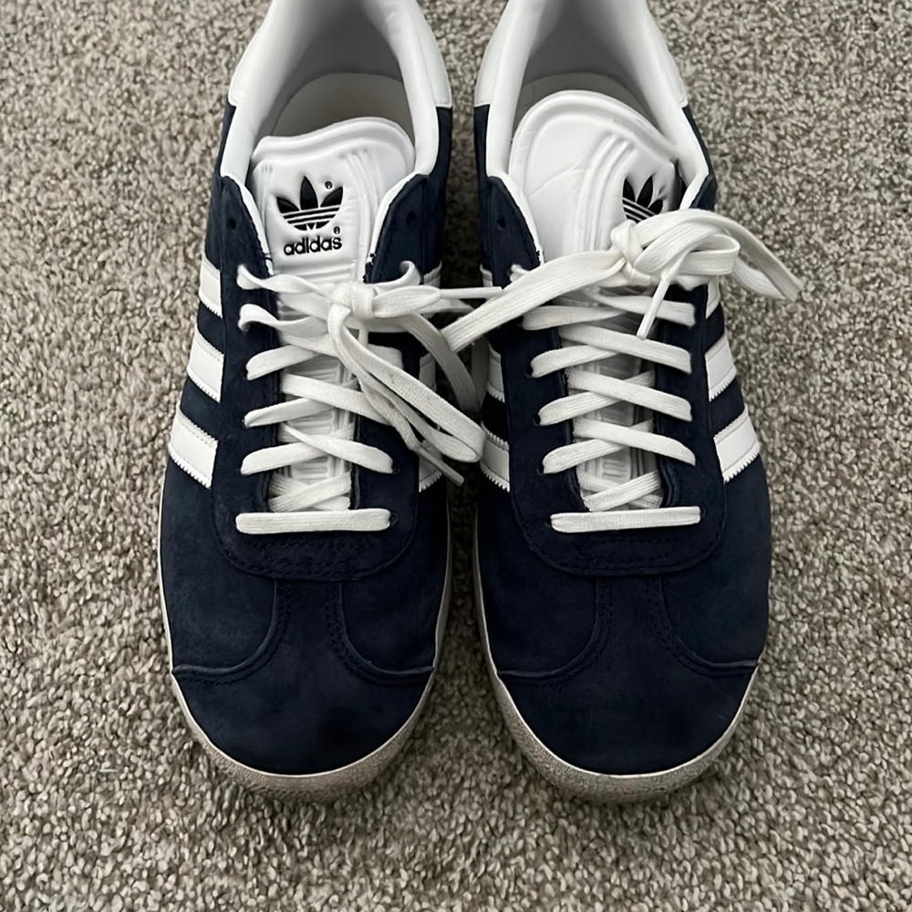 COPY - addias gazelle navy men’s size 7 1/2